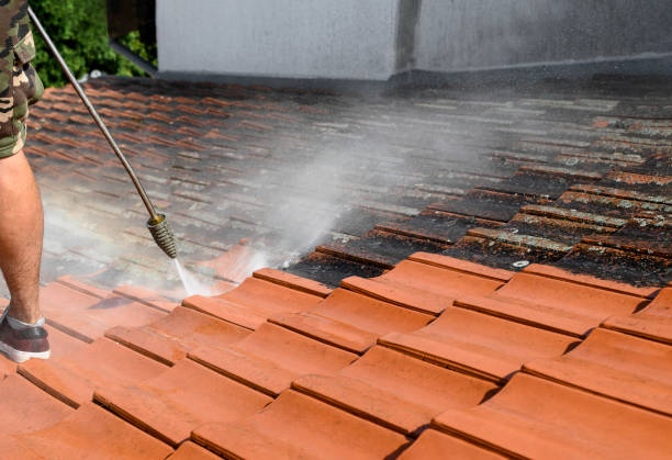 Garage Pressure Washing in Farwell, TX